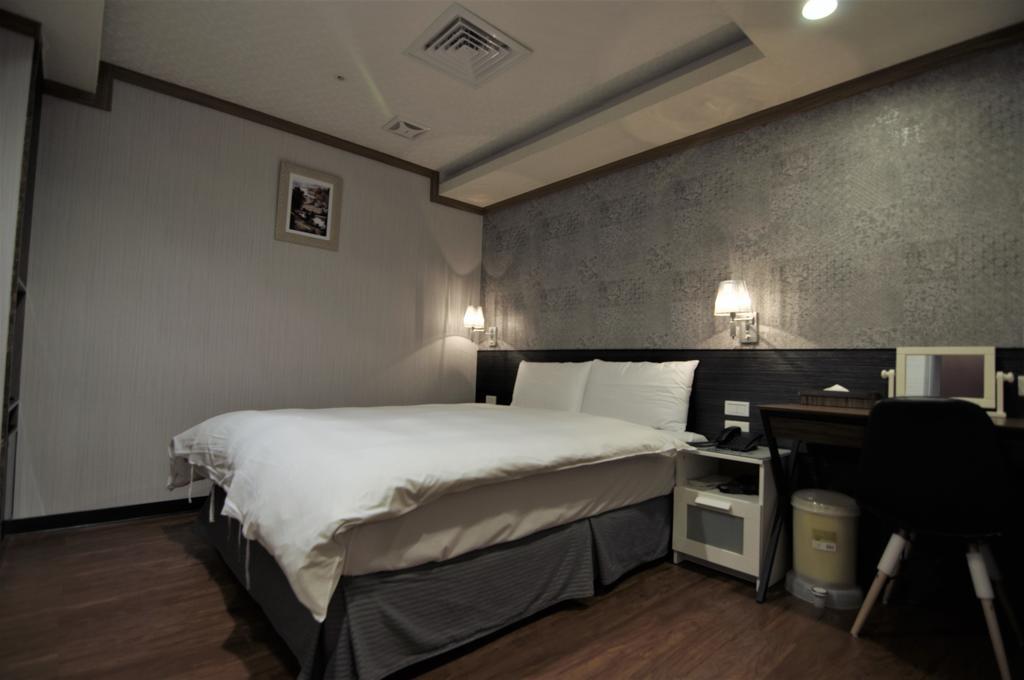 泊居旅店 Oursinn Hotel Тайбэй Экстерьер фото